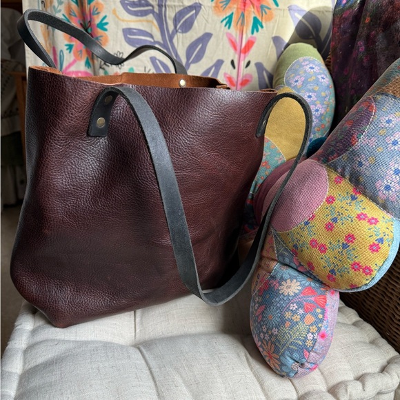 NWOT Portland Leather Brown Tote (Large Size) - Picture 9 of 12